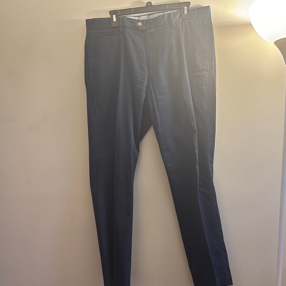 Faconnable Navy Blue Chinos Classic Straight-Leg Design Size: US Size 36